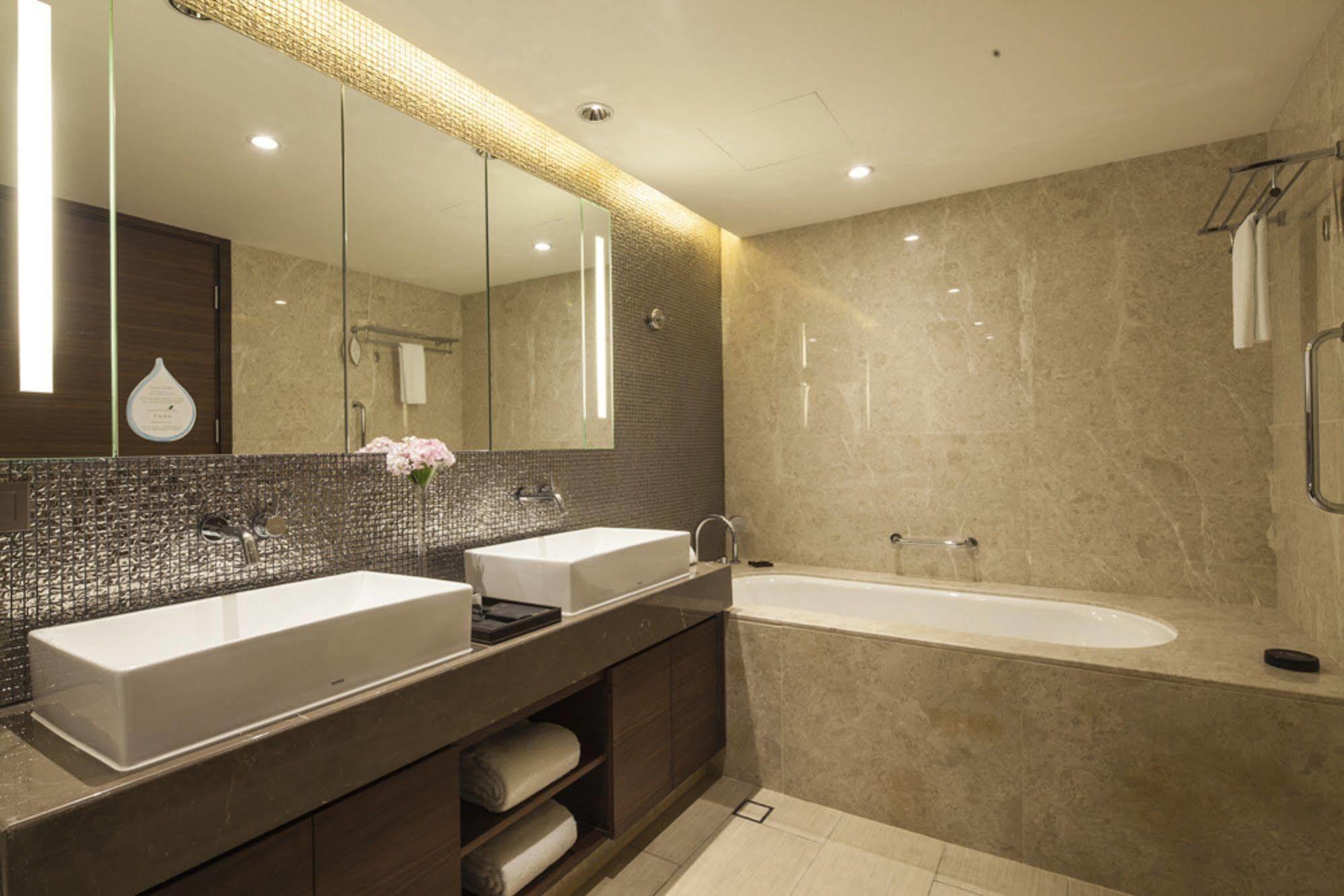 Ascott Raffles